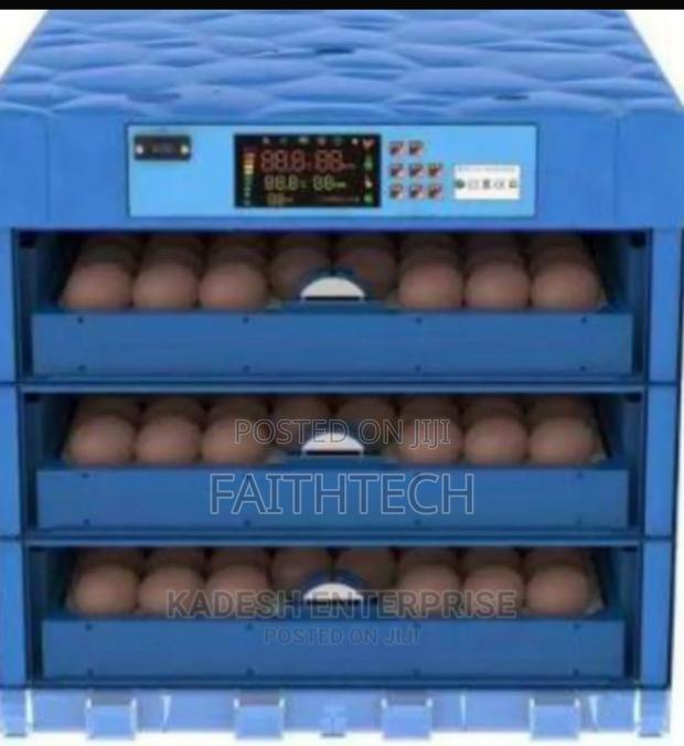 256eggs Incubator - thumbnail 3