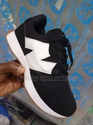 New Balance 327 on Offer Sizes 37_42