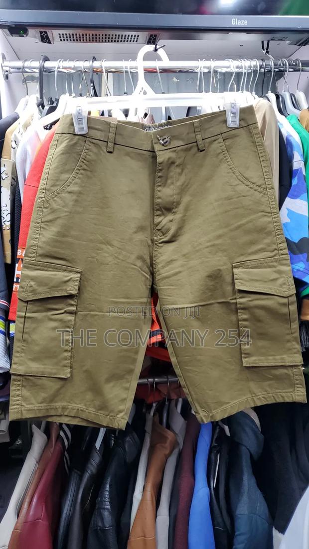 Quality Khaki Men Casual Cargo Shorts Available