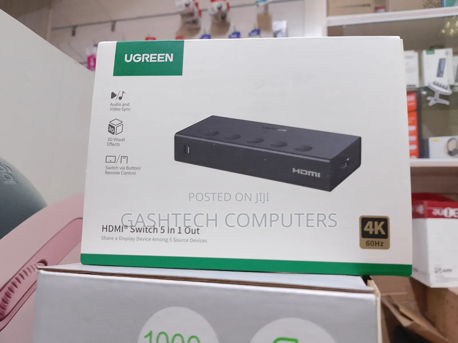 5-in-1 Out Ugreencm569 Hdmi Splitter