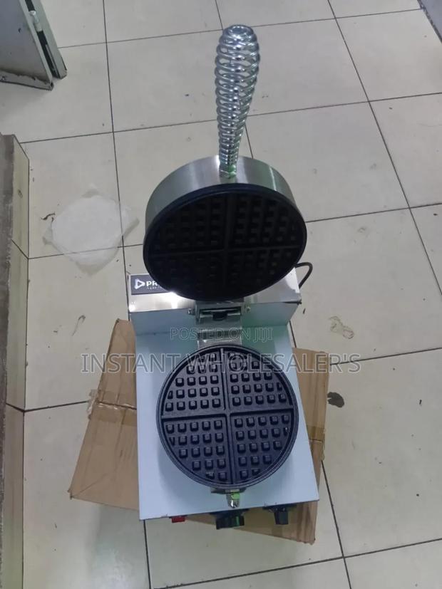 Waffle Maker Machine