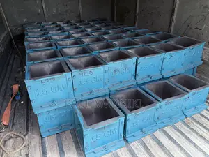 15cm X 15cm Cast Iron Concrete Cube Moulds – Heavy Duty –