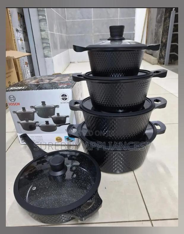 _Bosch 11pc Cookware With Silicone Lid Covers Black - main view