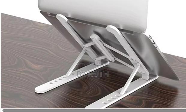Aluminum Adjustable Laptop Stand Holds From 10'' to 17''