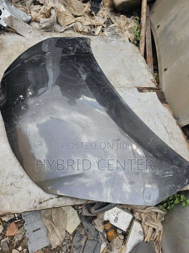 Quality Bonnets for Toyotaaqua