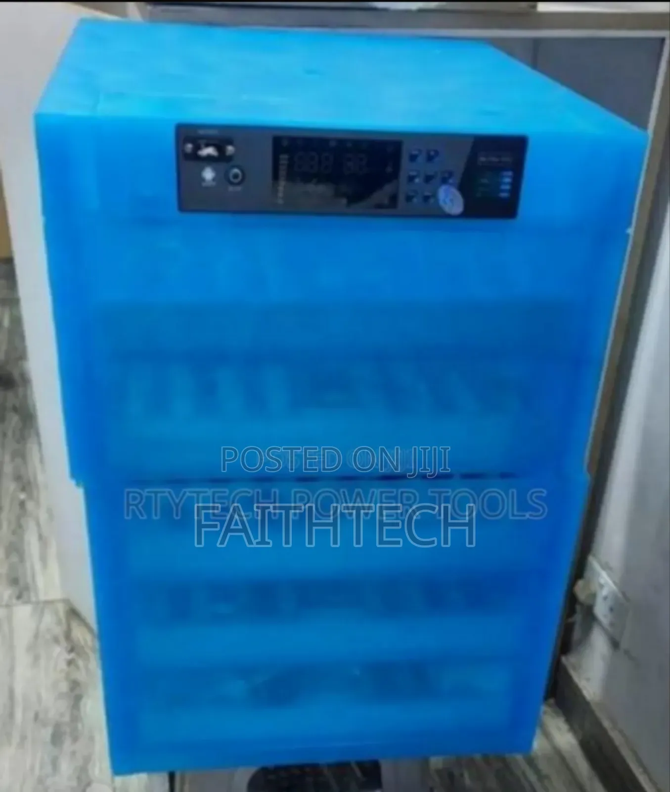 320 Eggs Incubator
