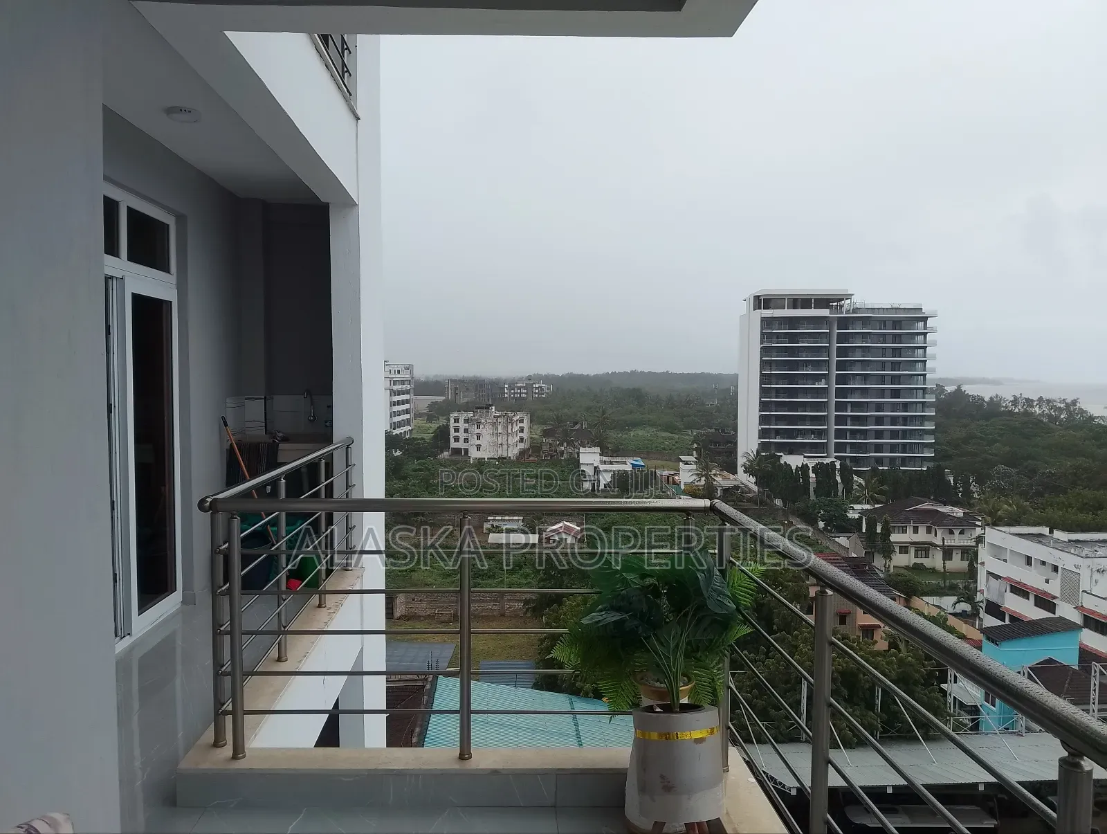 Furnished 3bdrm Apartment to Let in Nyali Estate