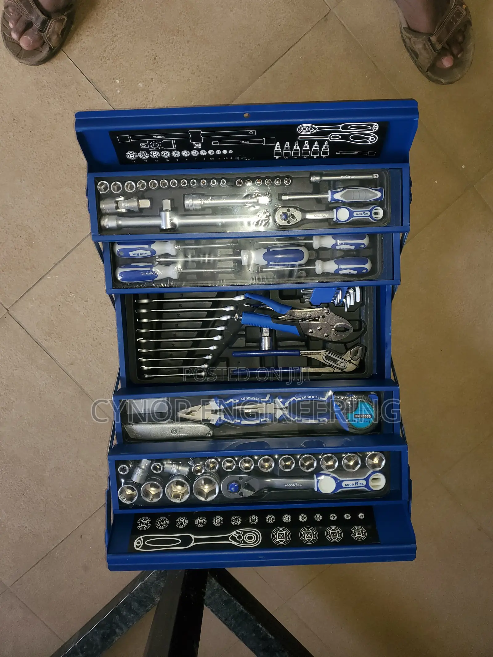 Tool Box for Garage Purpose Use