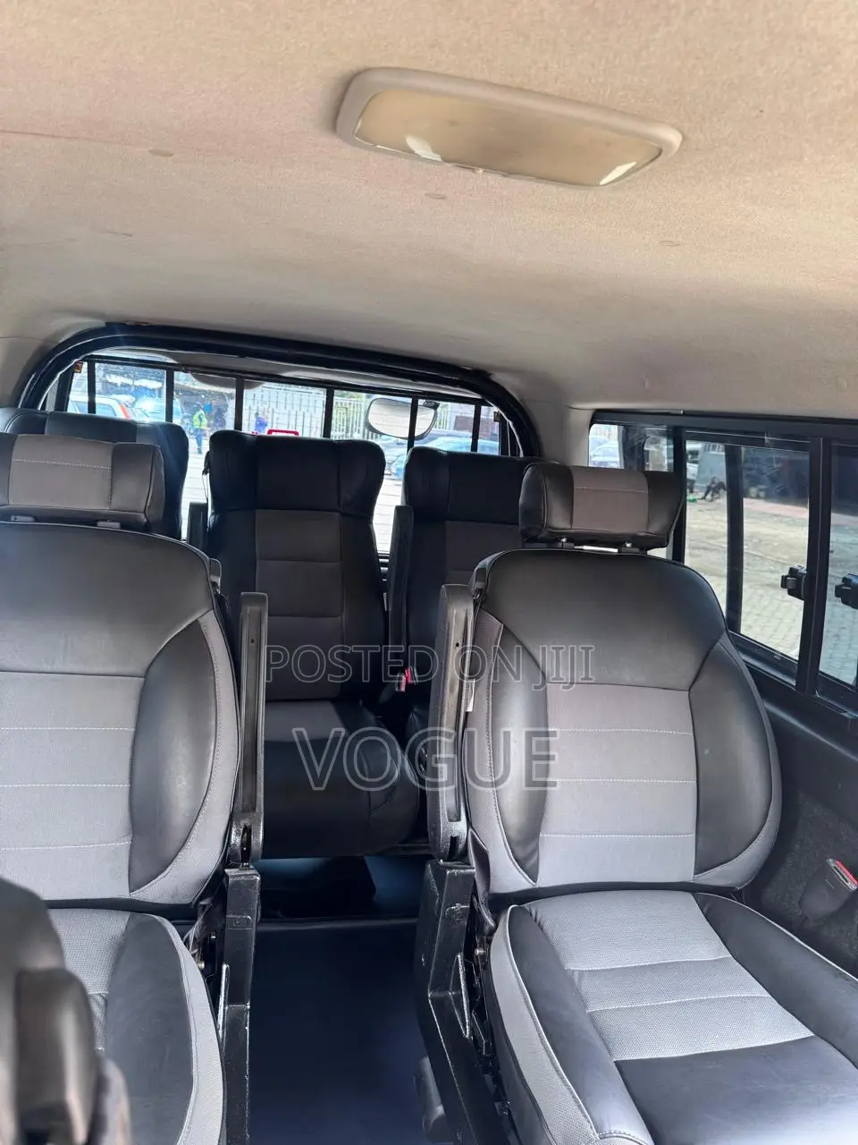 Executive 8 Seater Van for Hire