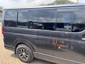 Executive 8 Seater Van for Hire