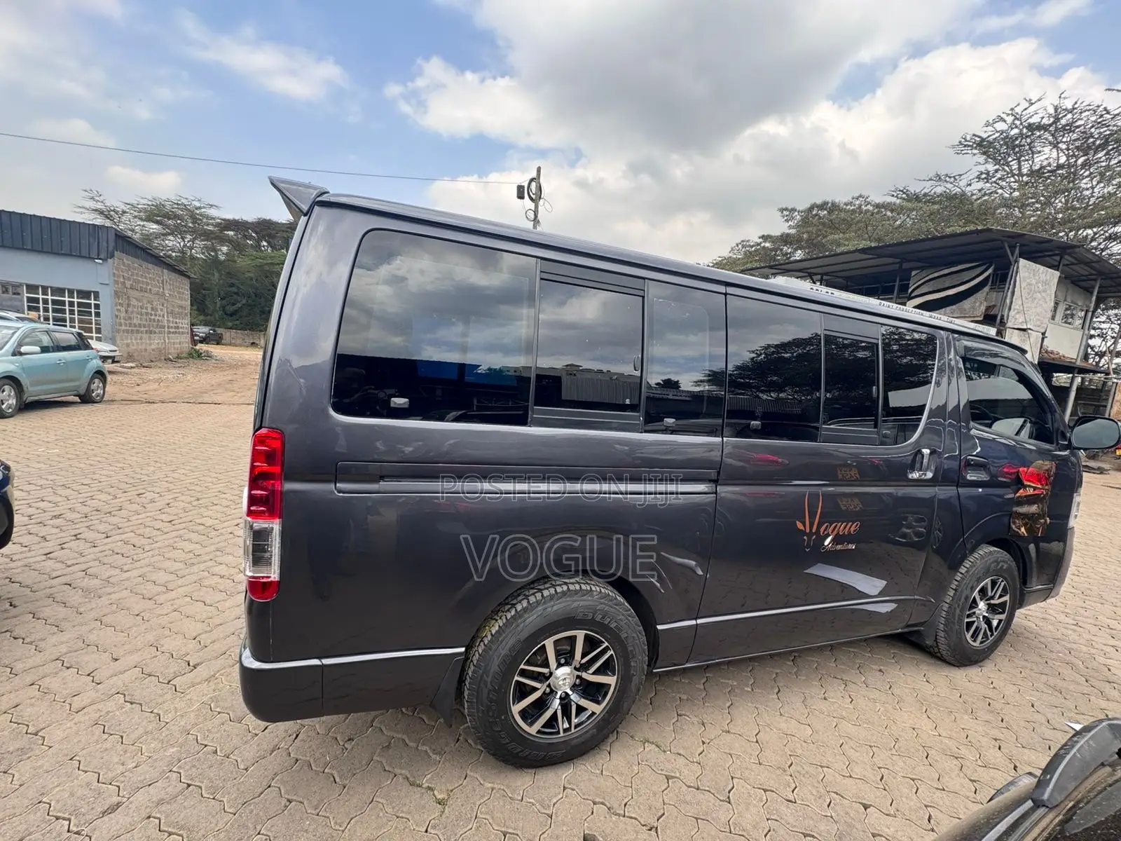 Executive 8 Seater Van for Hire