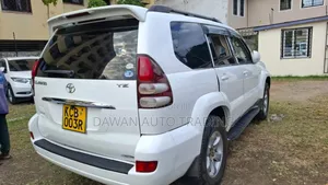 Toyota Land Cruiser Prado 2007 White