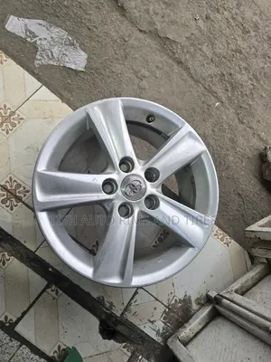 Toyota Mark X Original Rim Size 16