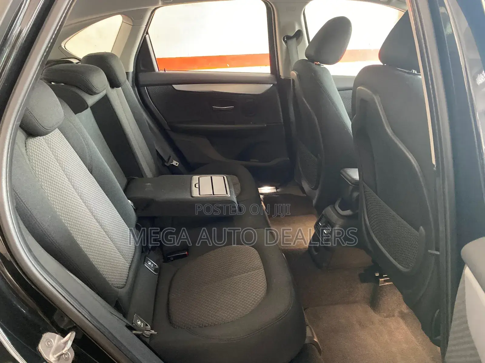 BMW 218i 2018 Black