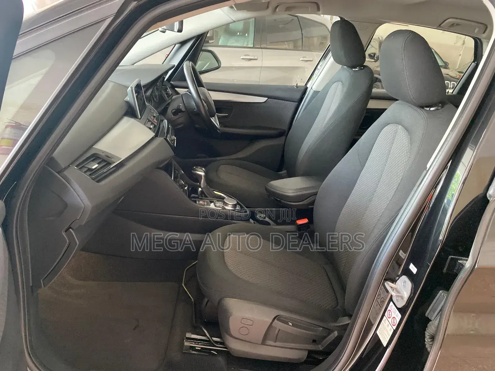 BMW 218i 2018 Black