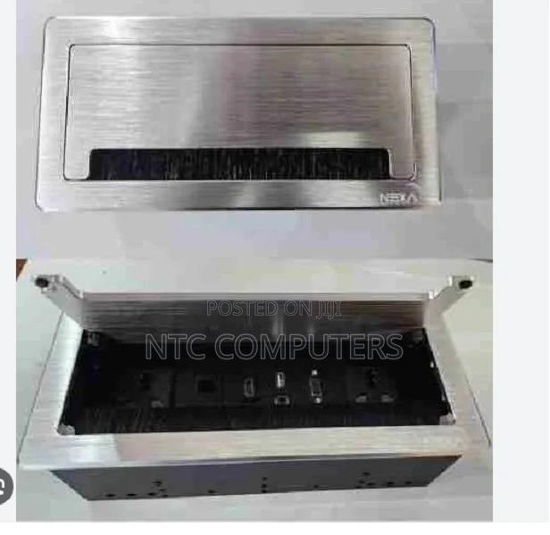 Silver Flip-up Socket With 2 Universal Sockets, 1 Internet