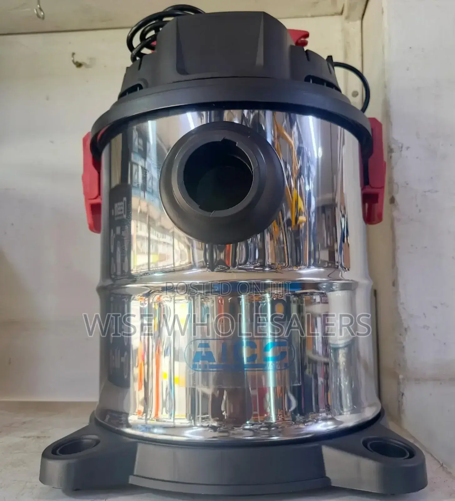 Aico Vacuum Cleaner 20ltrs