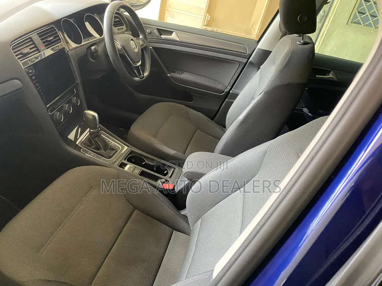 Volkswagen Golf 2018 Blue