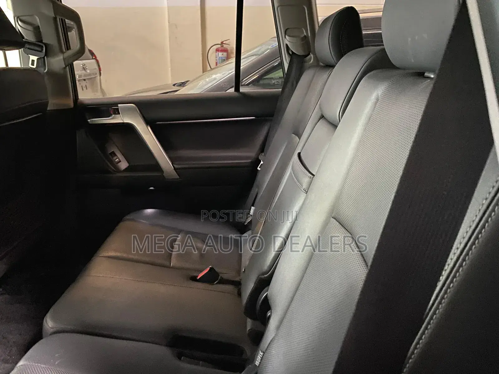 Toyota Land Cruiser Prado 2018 White