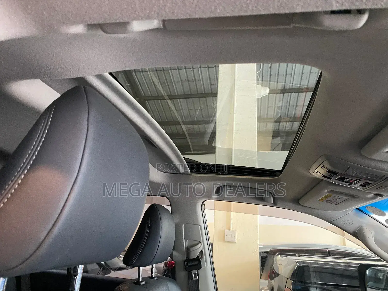 Toyota Land Cruiser Prado 2018 White