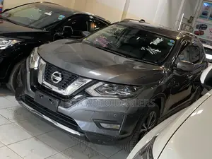 Nissan X-Trail 2018 Gray