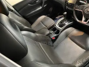 Nissan X-Trail 2018 Gray