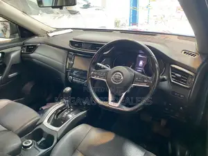 Nissan X-Trail 2018 Gray