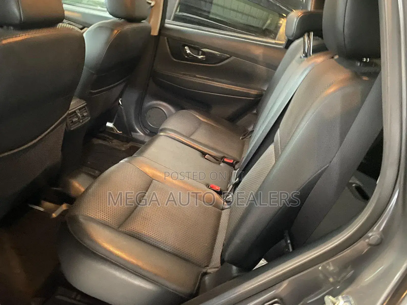 Nissan X-Trail 2018 Gray