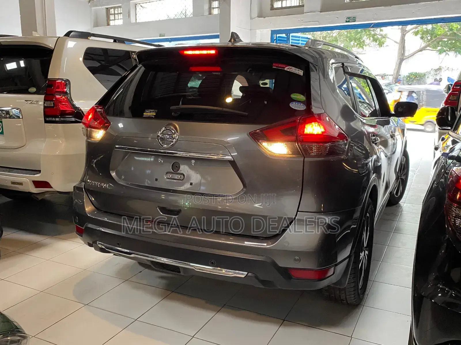 Nissan X-Trail 2018 Gray