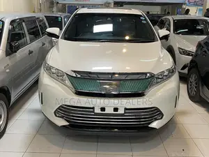 Toyota Harrier 2018 White