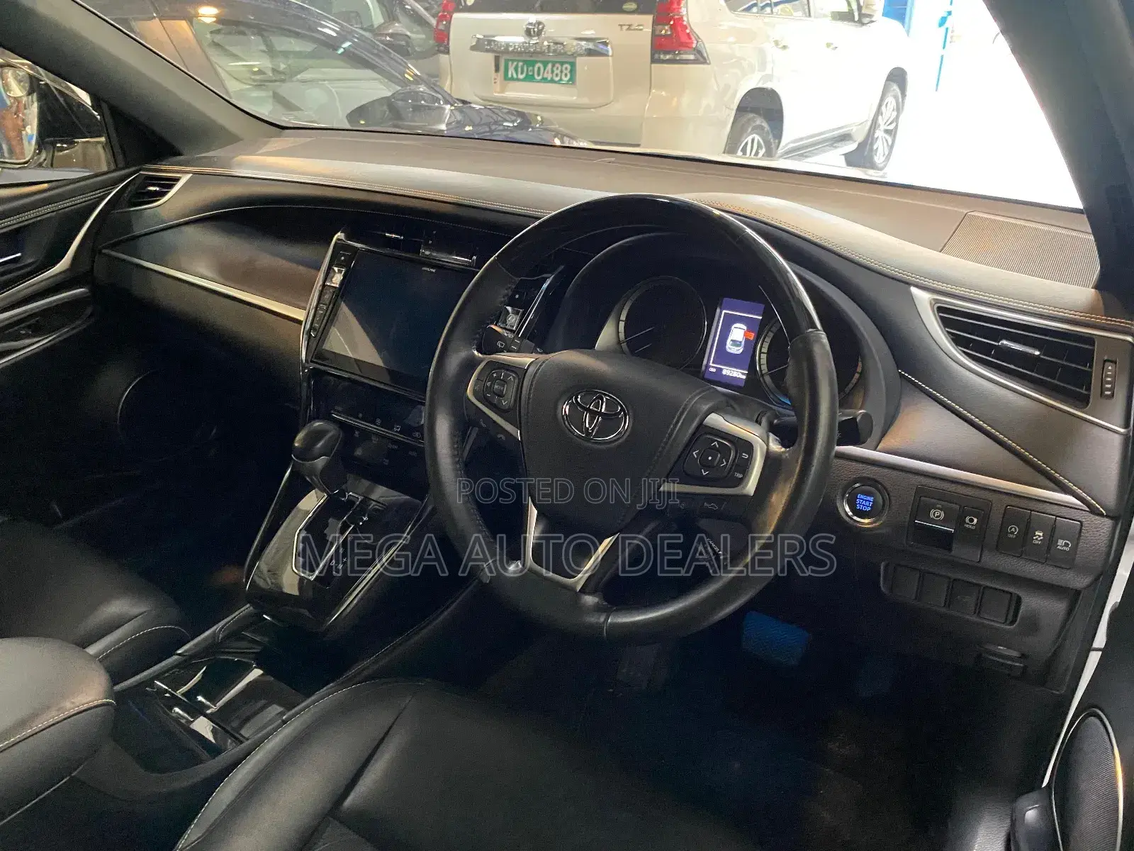 Toyota Harrier 2018 White
