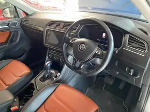 Volkswagen Tiguan 2018 Gray