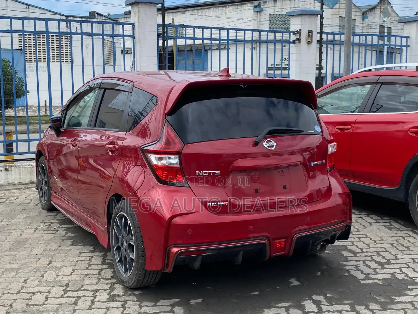 Nissan Note 2018 Red