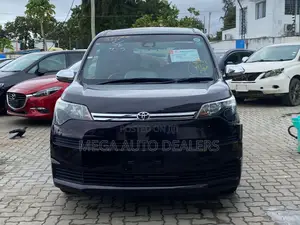 Toyota Spade 2018 Black
