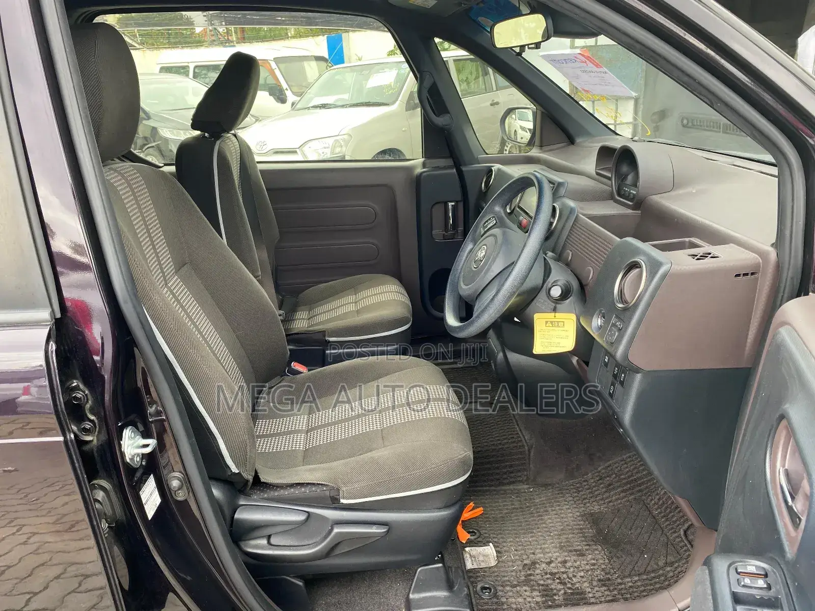 Toyota Spade 2018 Black