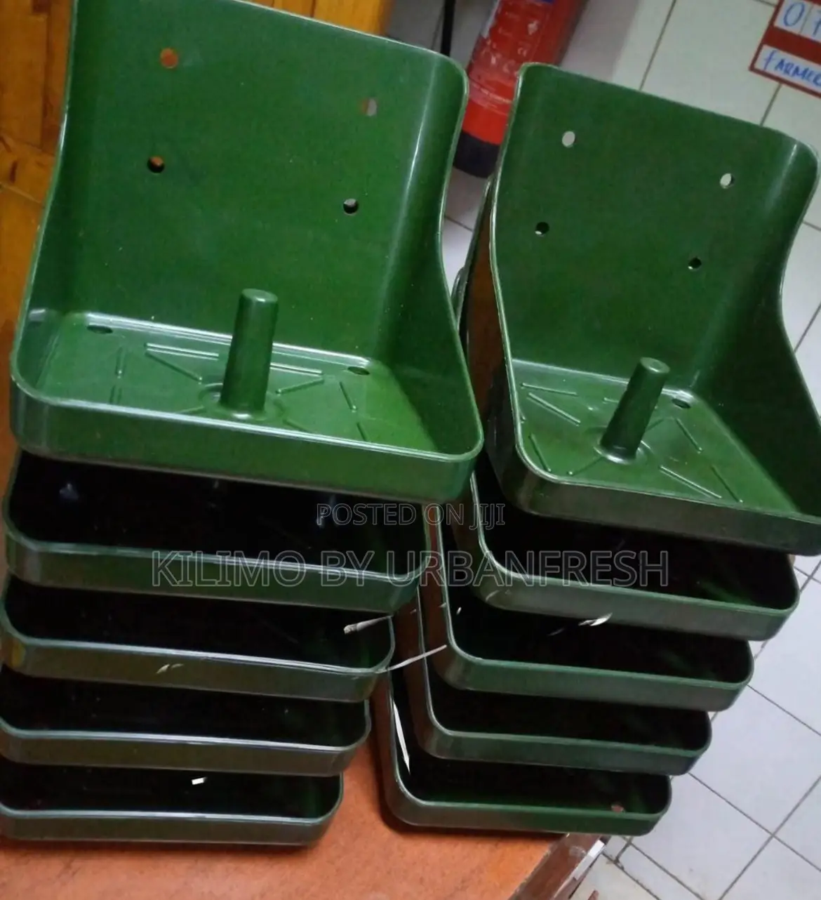 Livestock Salt Block Holder.