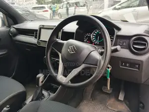 Suzuki Ignis 2018 Silver
