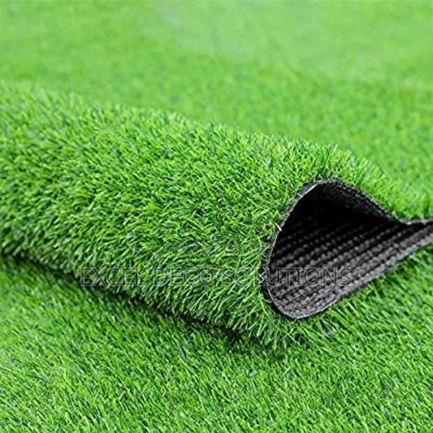 Meditation Grass Carpet – Soft and Peaceful Space