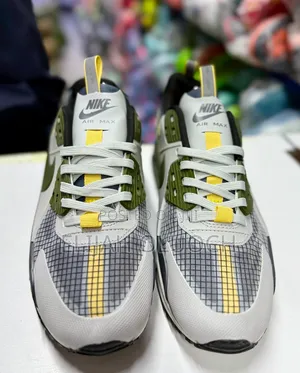 Nike Airmax 90 Drift 38-45 at 2600