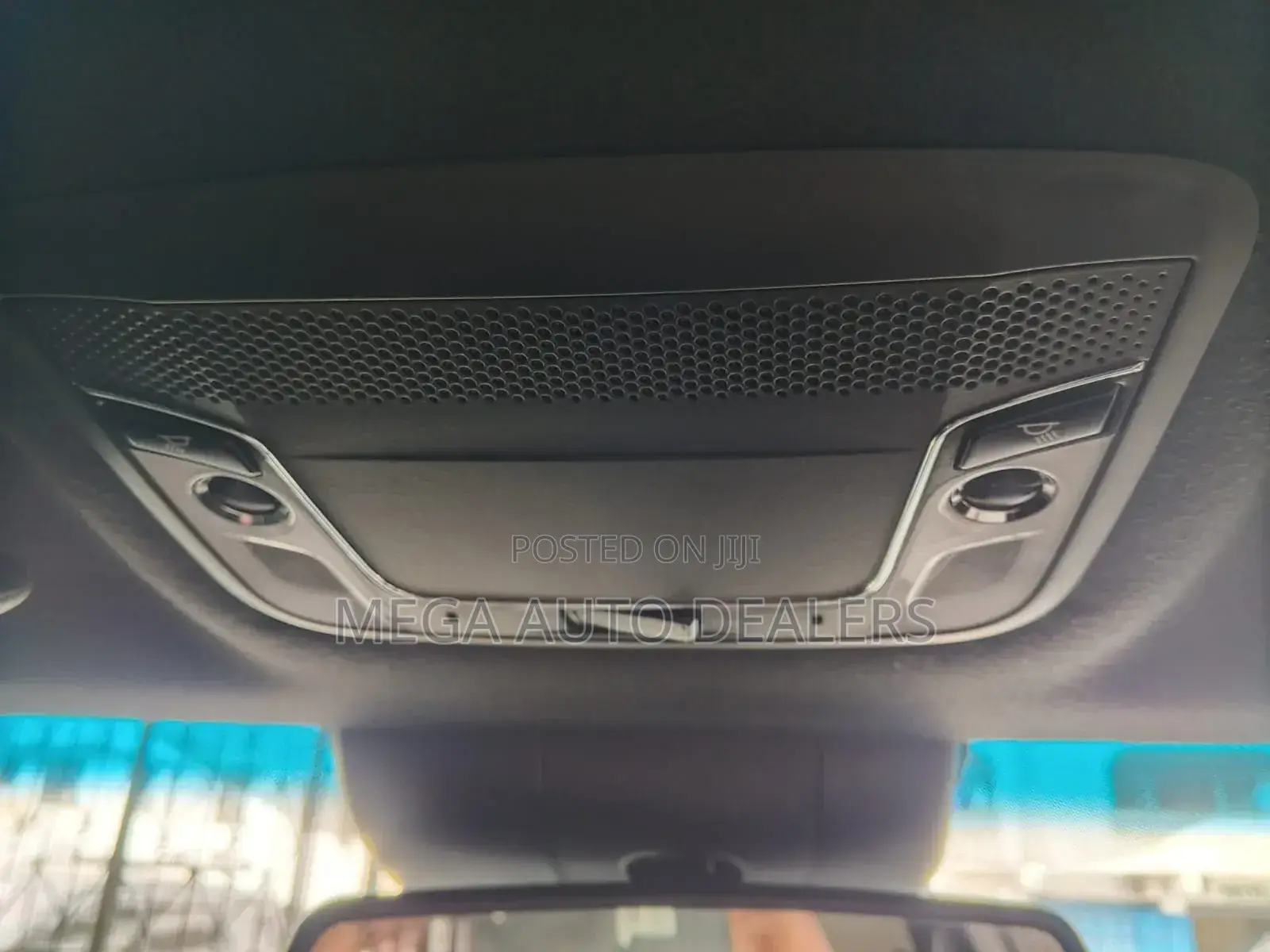 Honda Vezel 2018 White