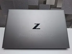 Laptop HP ZBook Firefly G8 32GB Intel Core i7 SSD 1T