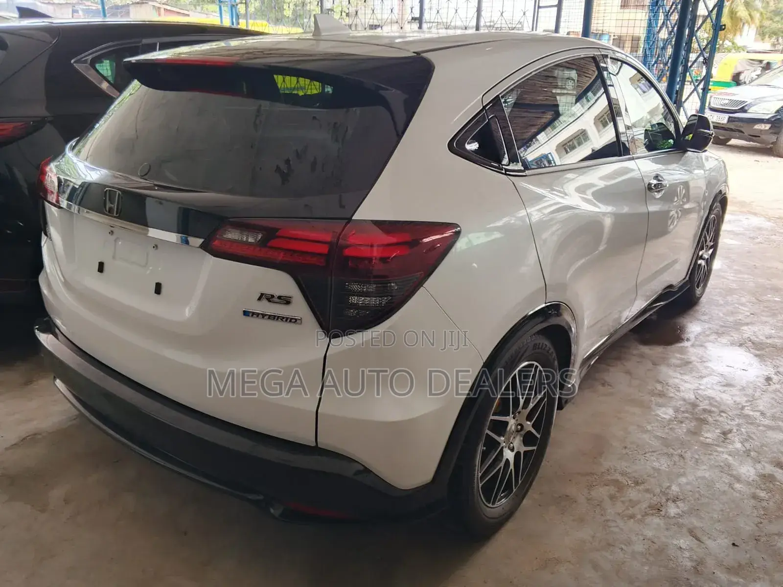 Honda Vezel 2018 White