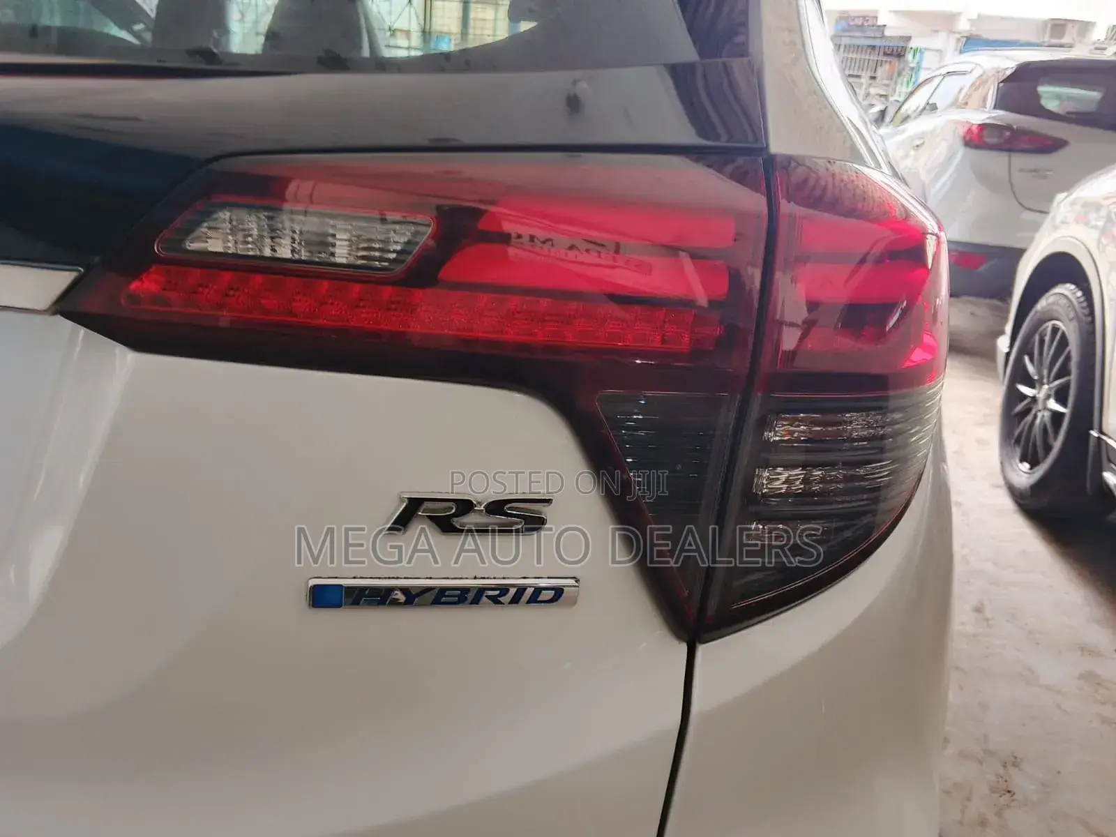 Honda Vezel 2018 White