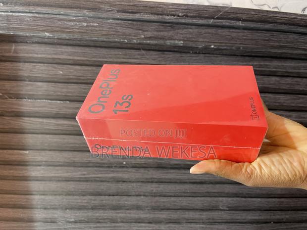 New OnePlus 13s 256 GB Black - thumbnail 3