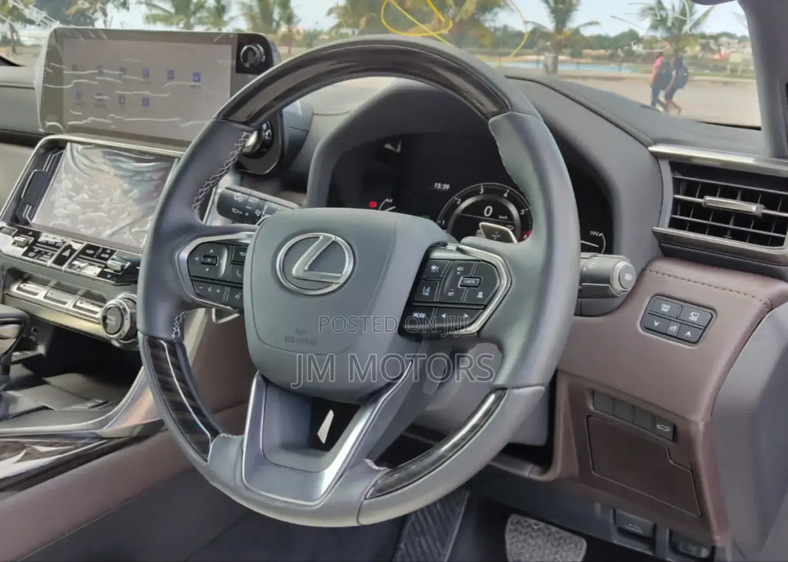 Lexus LX 2023 Green