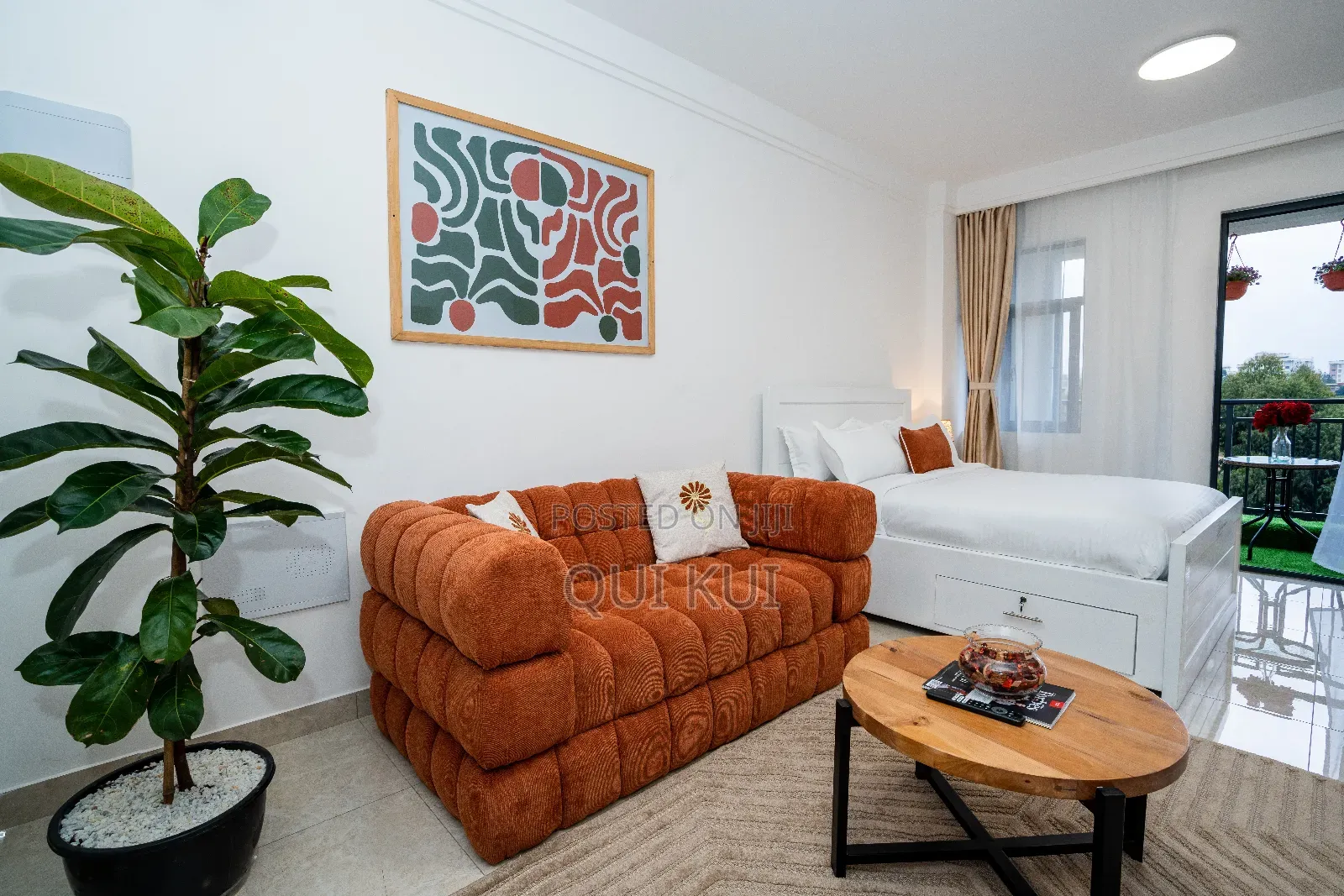 Airbnb Studio Apartment in Ruaka