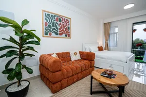 Airbnb Studio Apartment in Ruaka