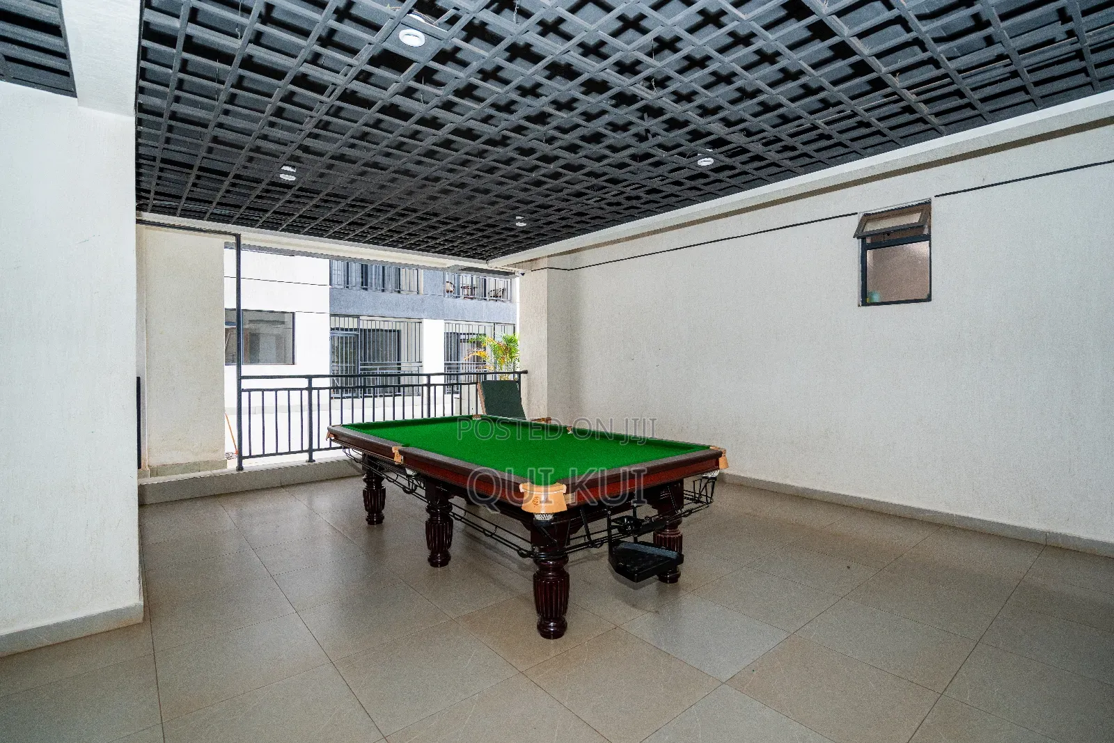 Airbnb Studio Apartment in Ruaka