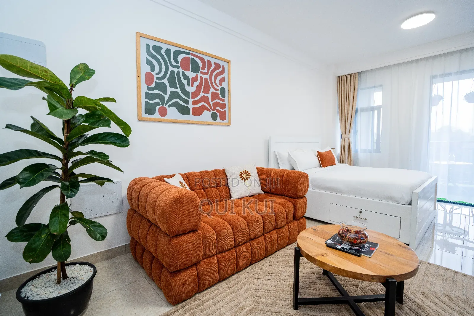 Airbnb Studio Apartment in Ruaka