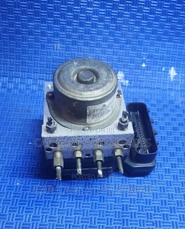 Abs Pump Nissan X-Trail Nt30/Nt31 - thumbnail 2
